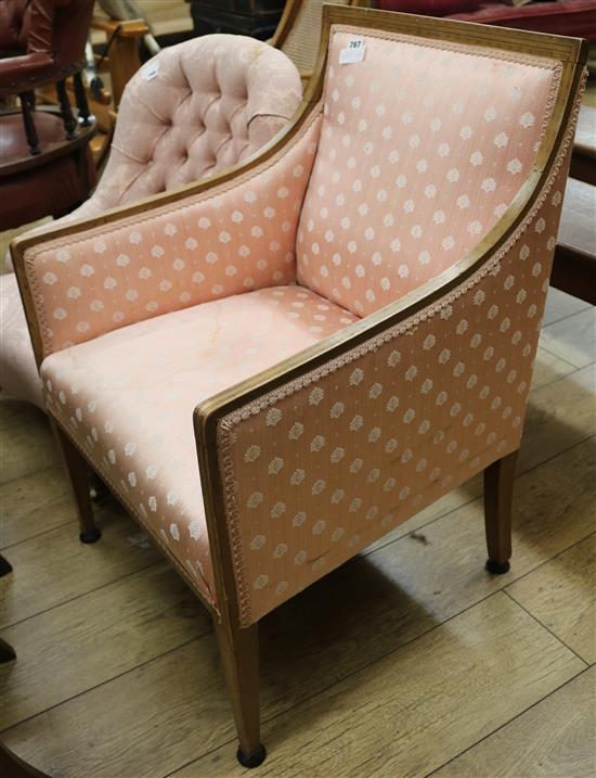 An Edwardian tub seat chair